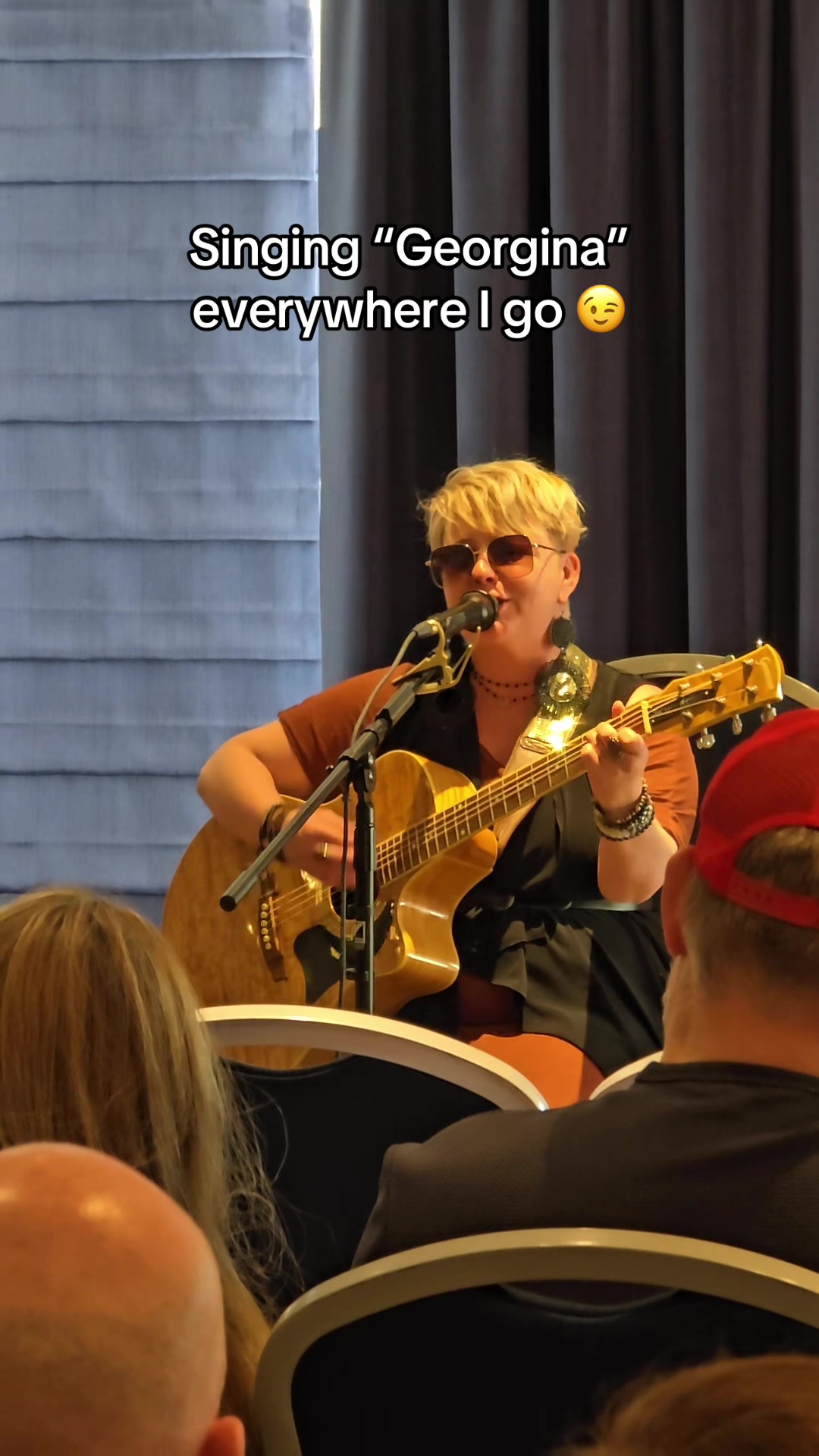 @🇨🇦 Bernadette Connors