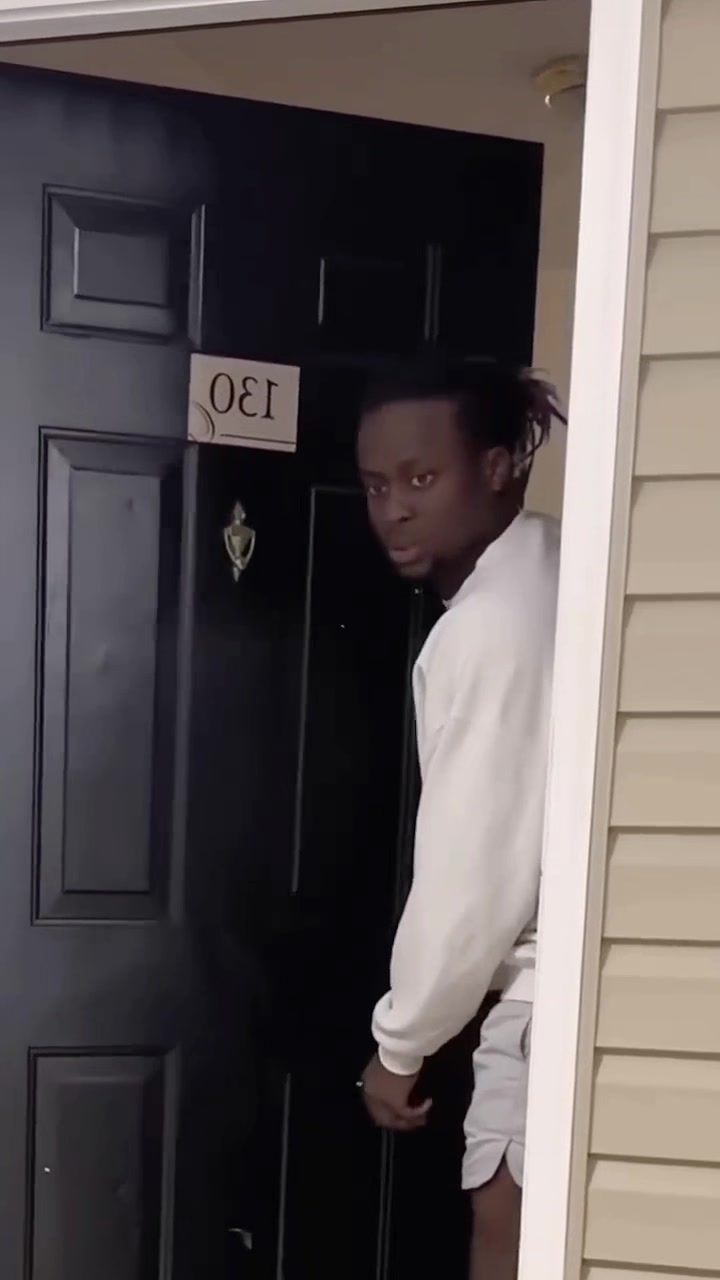 @Livingthing😶&zwj;🌫️🧖&zwj;♂️🧖&zwj;♂️