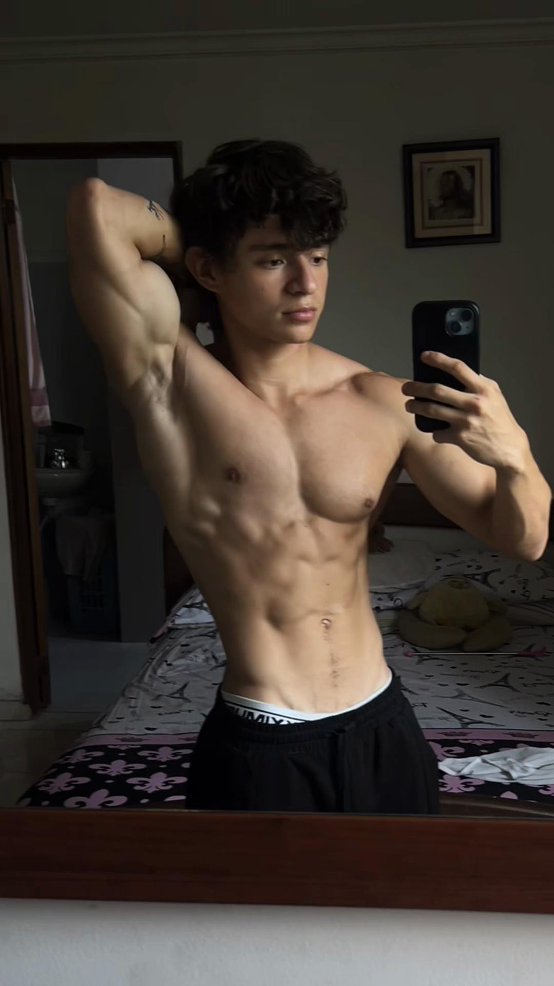 @Andres Romero