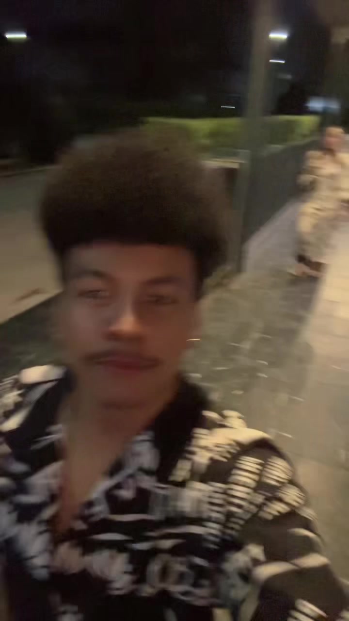 @โชค โชคมงคล. "