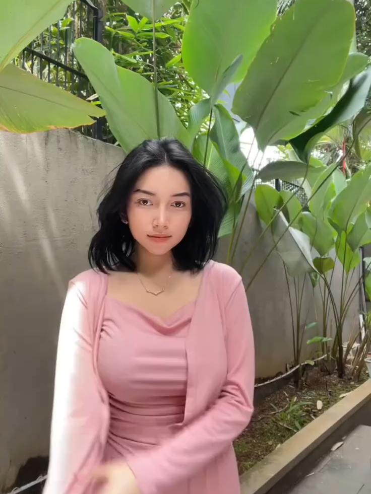 @❦