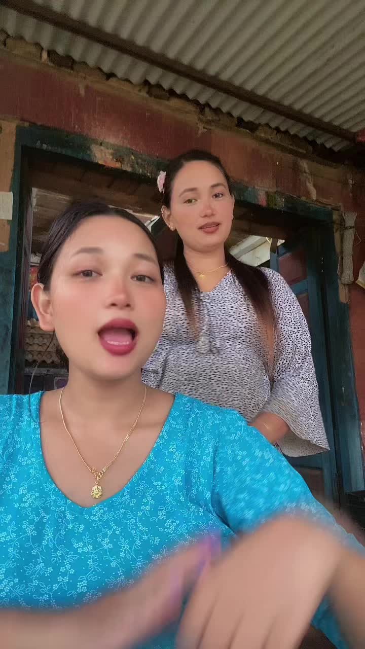 @Meenavlogs