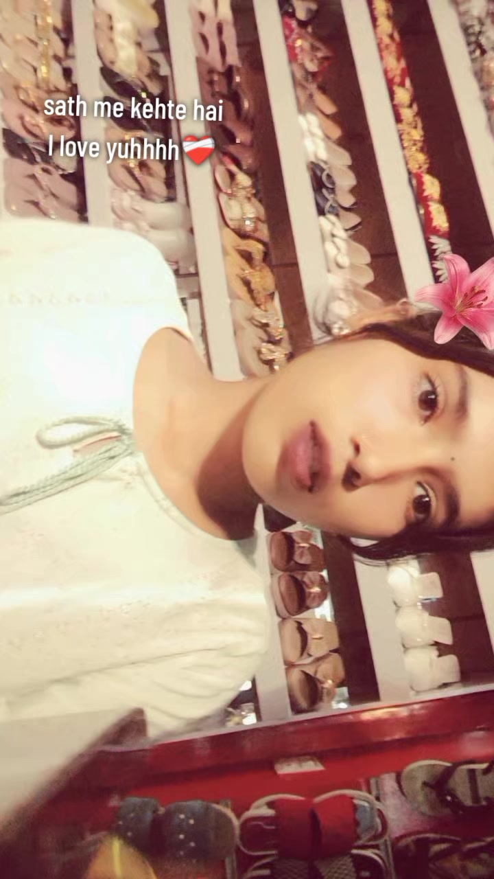 @Laxmeyyyyy💗🌸❤️🩹