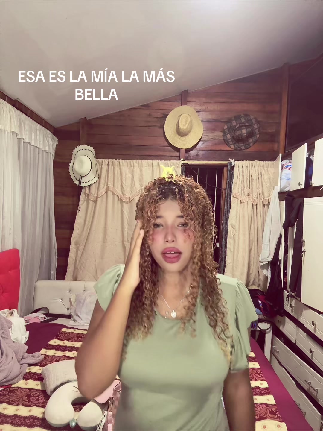 @lauraduranoficial1