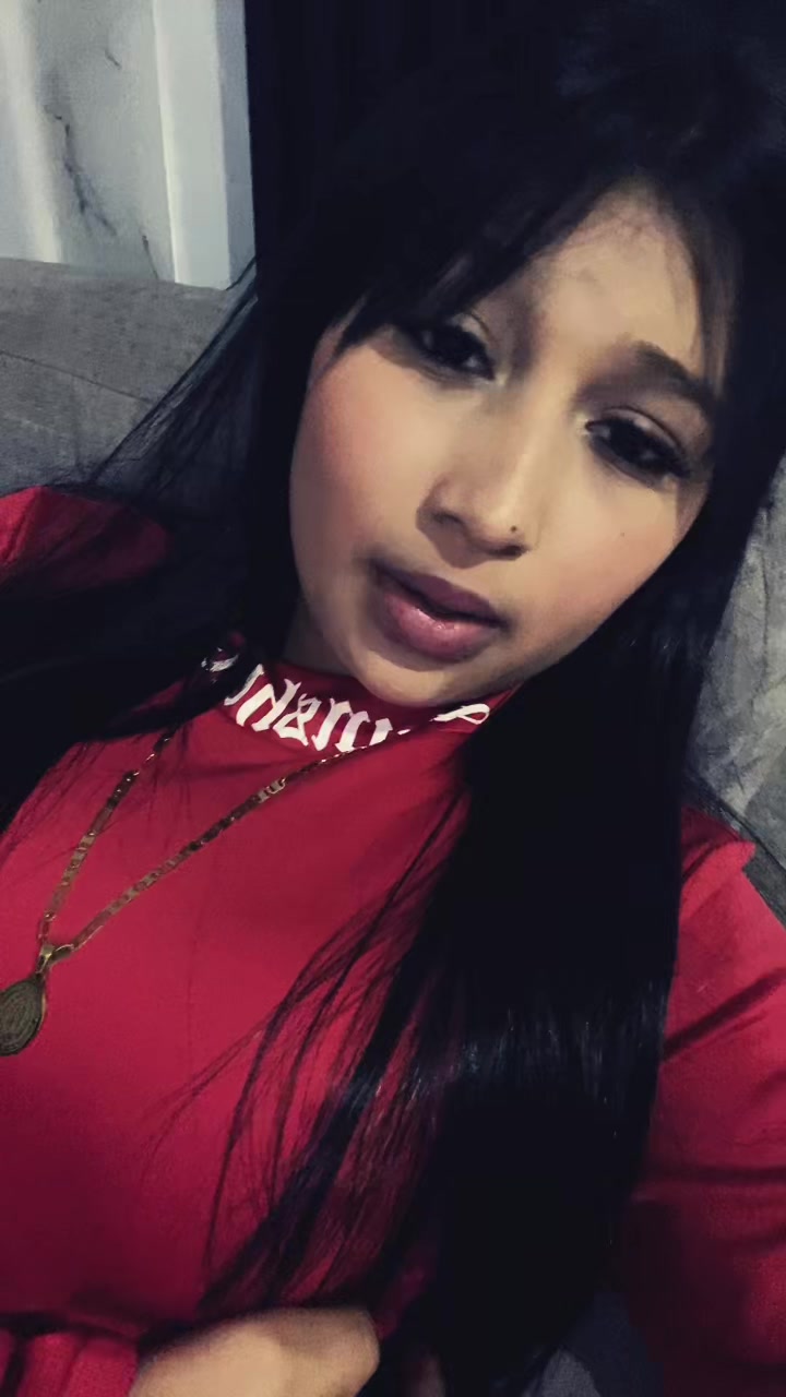 @Valeska..🤍👸🏻
