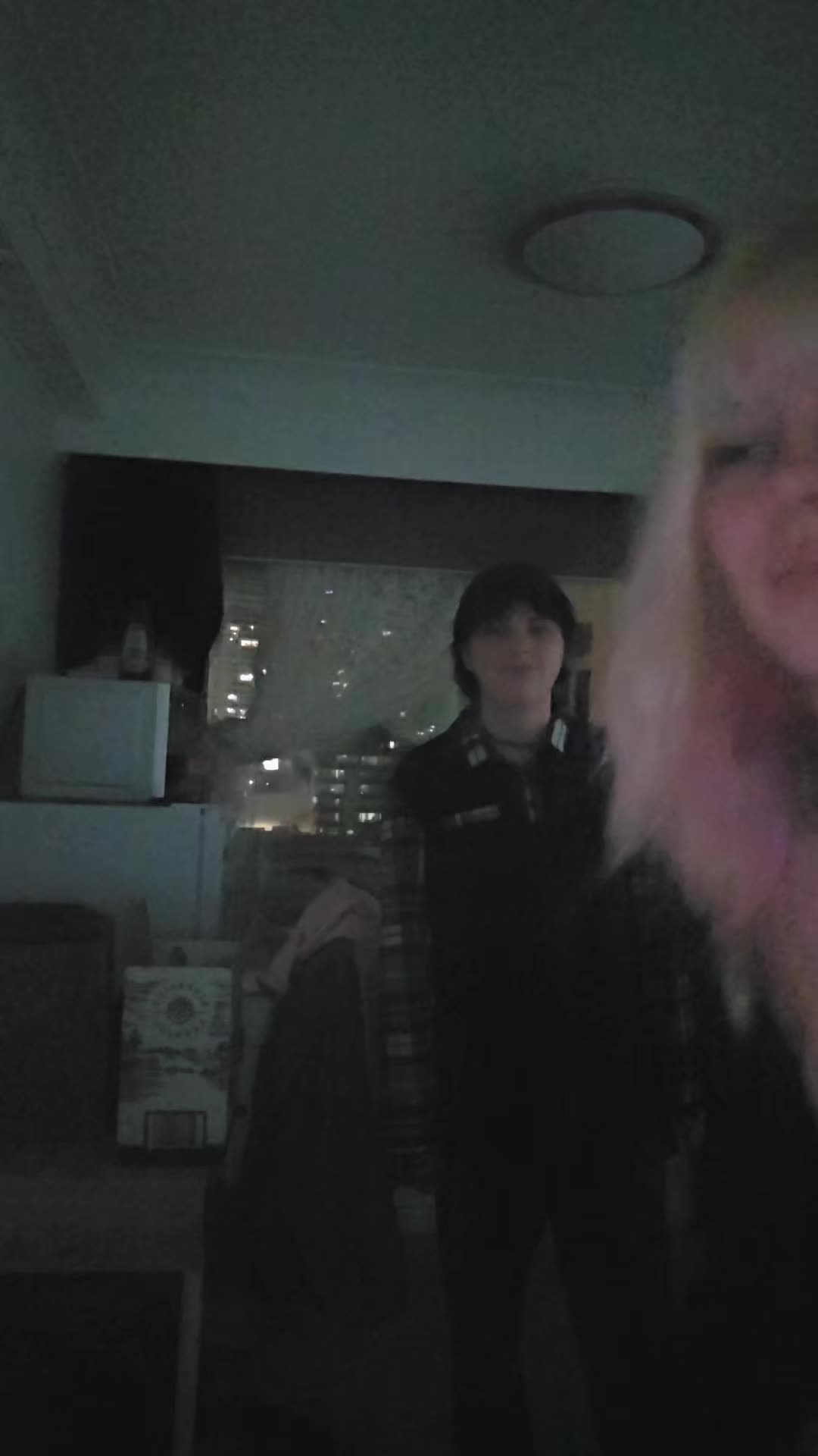 @chlo e