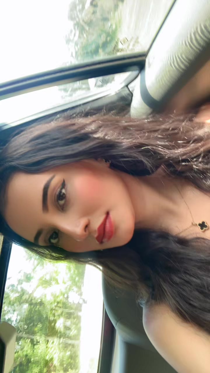 @Dilki_🦋✨