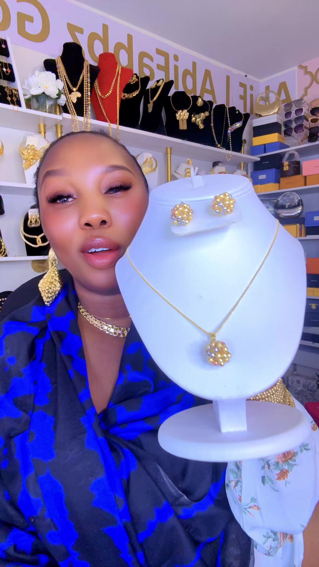 @AbiFabbz jewelry 🇨🇦🇺🇸🇬🇧