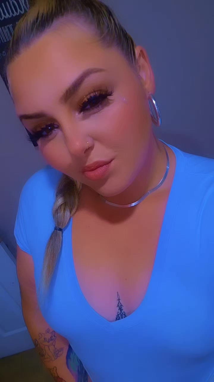 @DeeZee*