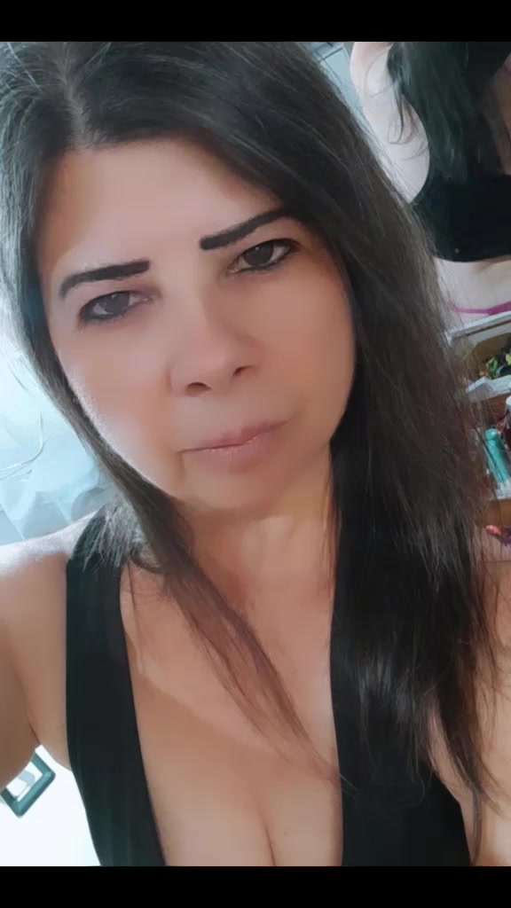 @Bella