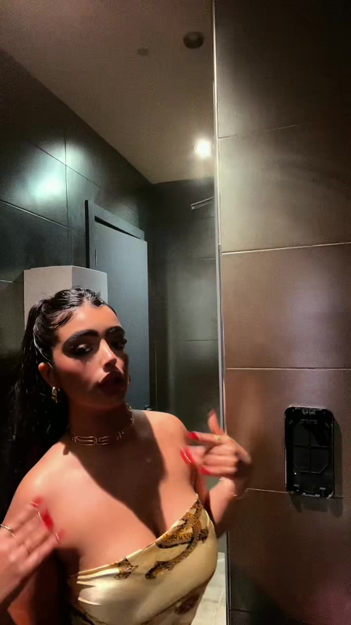 @SaamRaaa🍯