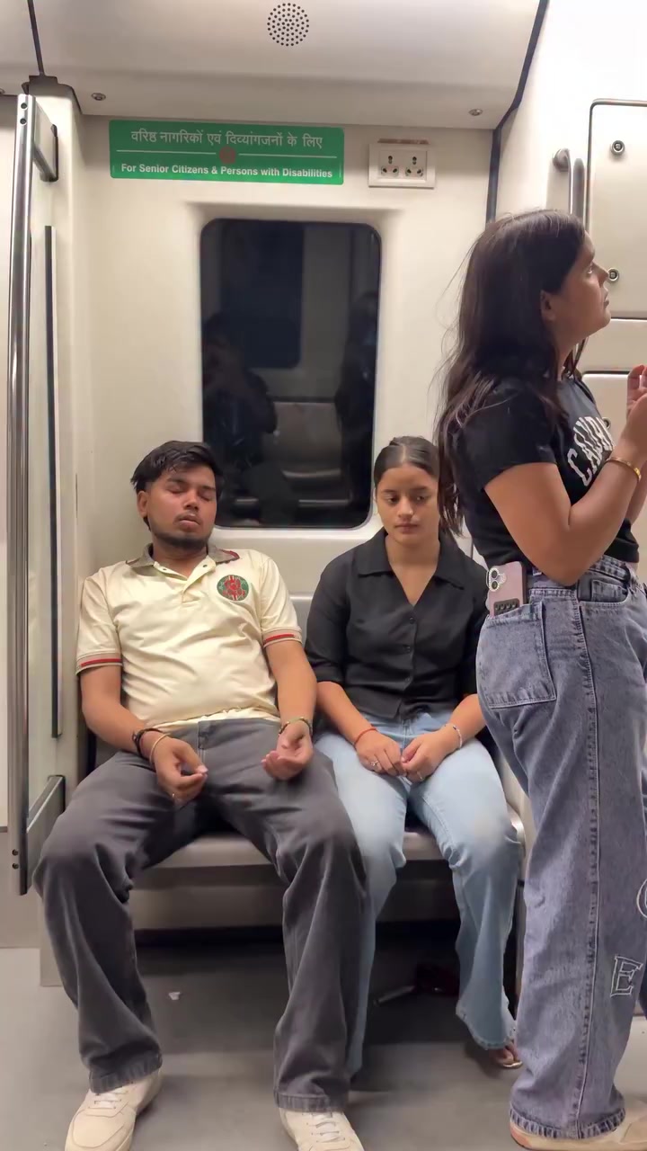 @𝐊𝐕𝐬 𝐄𝐃𝐢𝐭𝐳😔🥰❤️