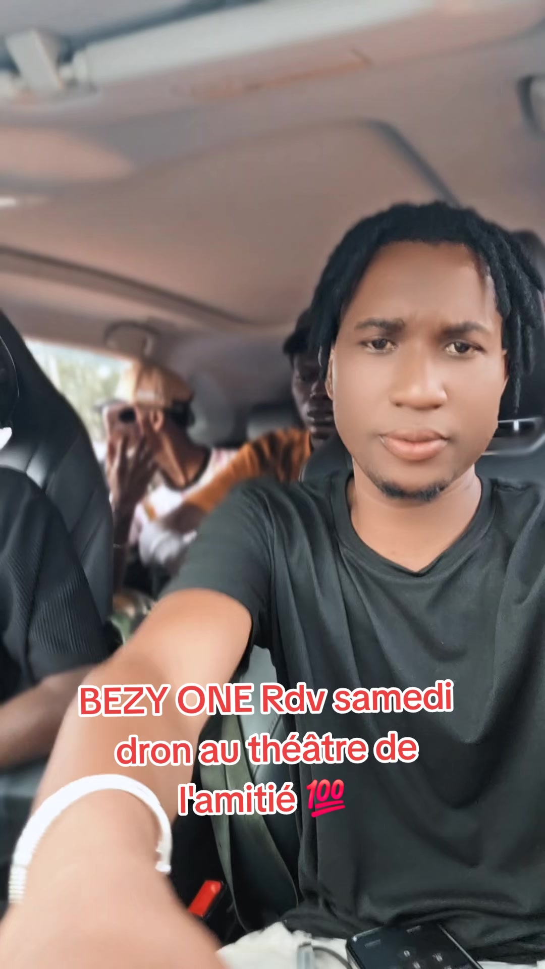 @WEEZYFASHION