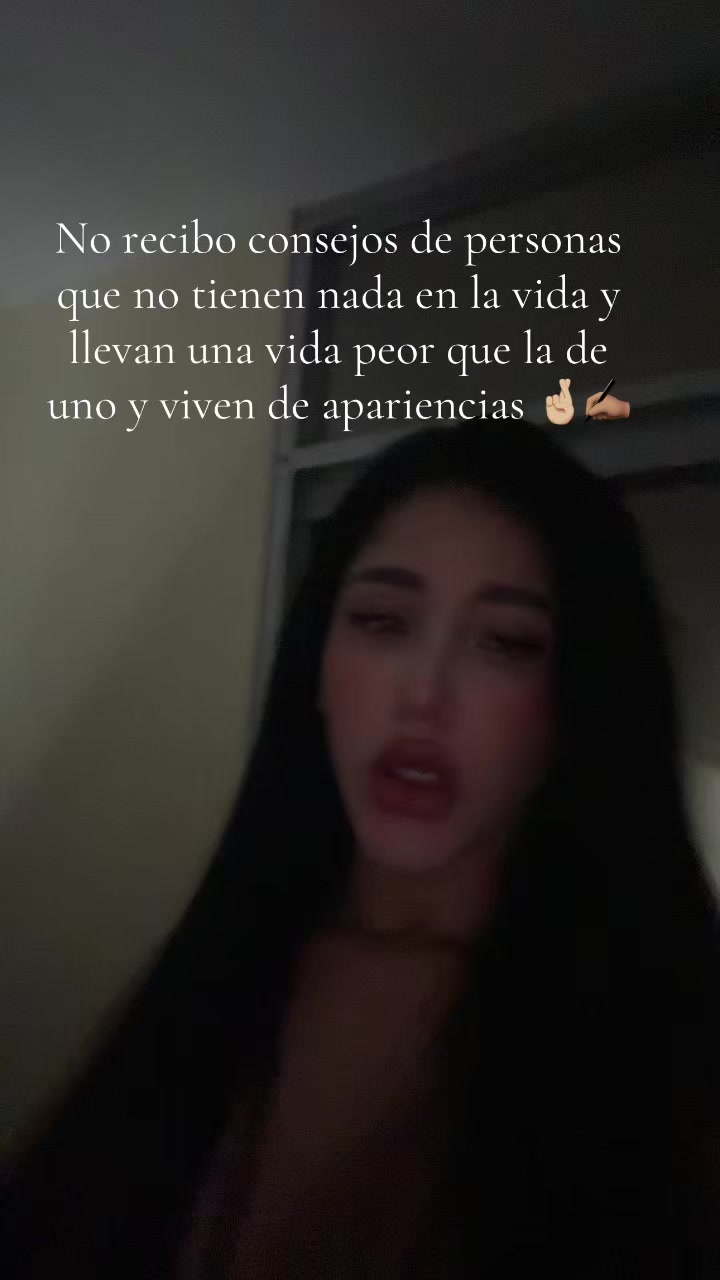 @Karolina Echeverry 👄