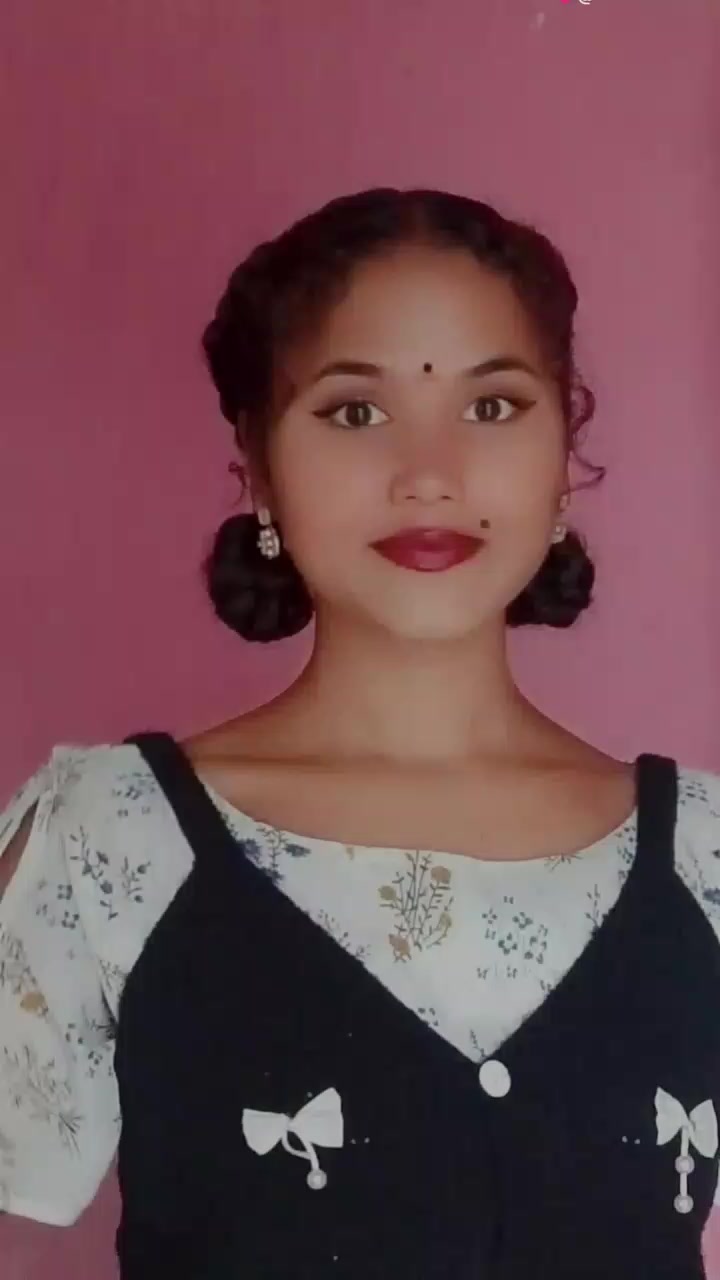 @MUSKAN😊