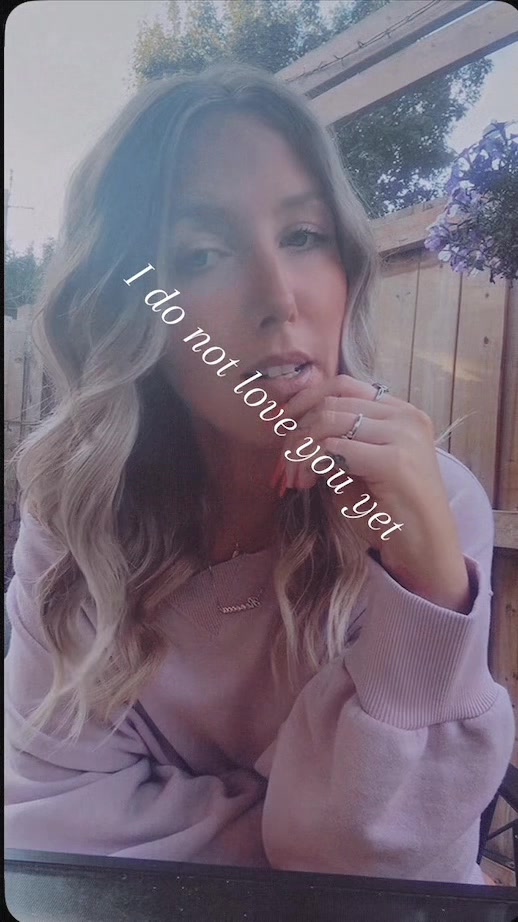 @🎯REBECCA.🖤💨
