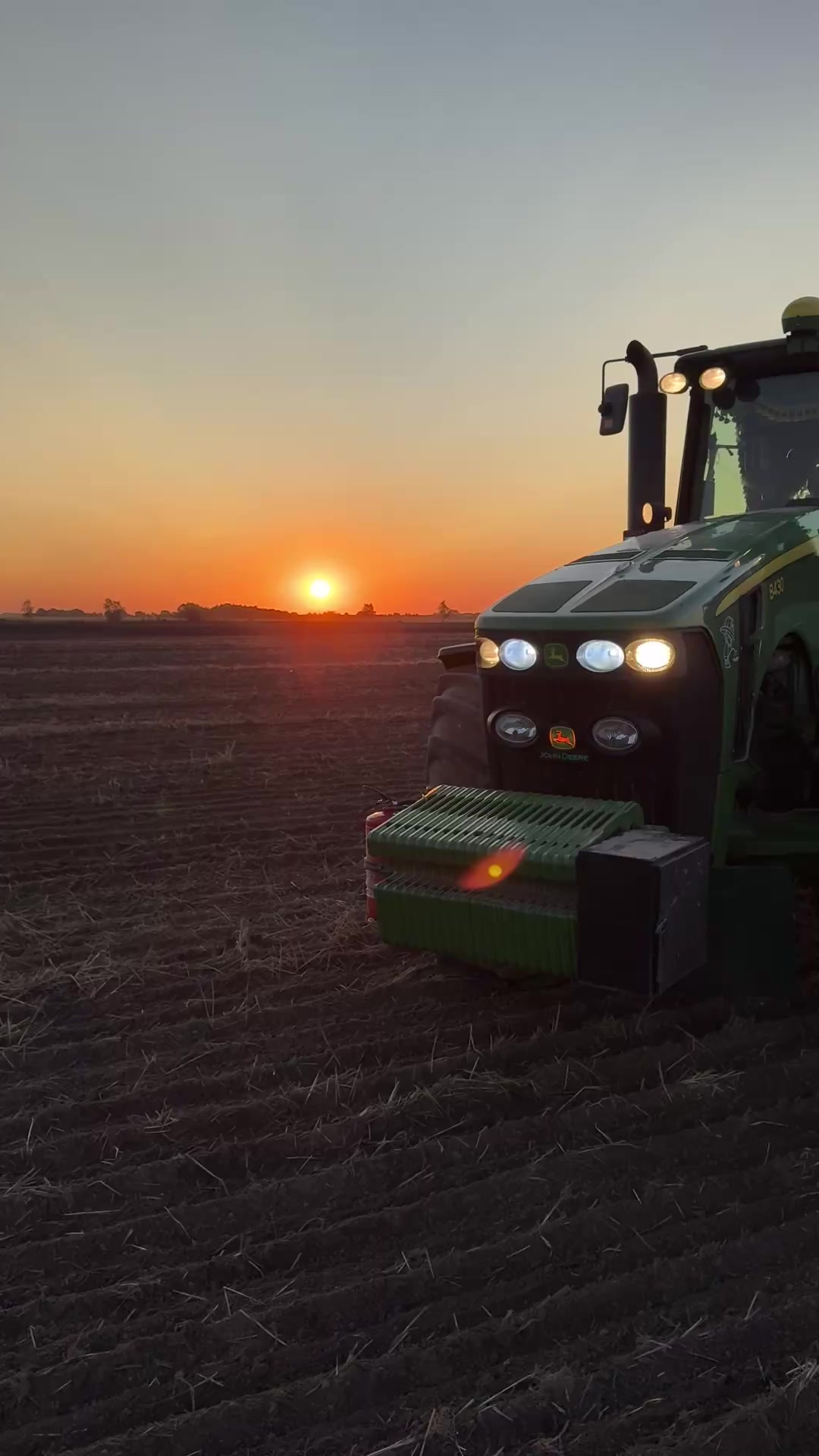 @Sasha🇺🇦John Deere🇺🇦🚜🌾🌽