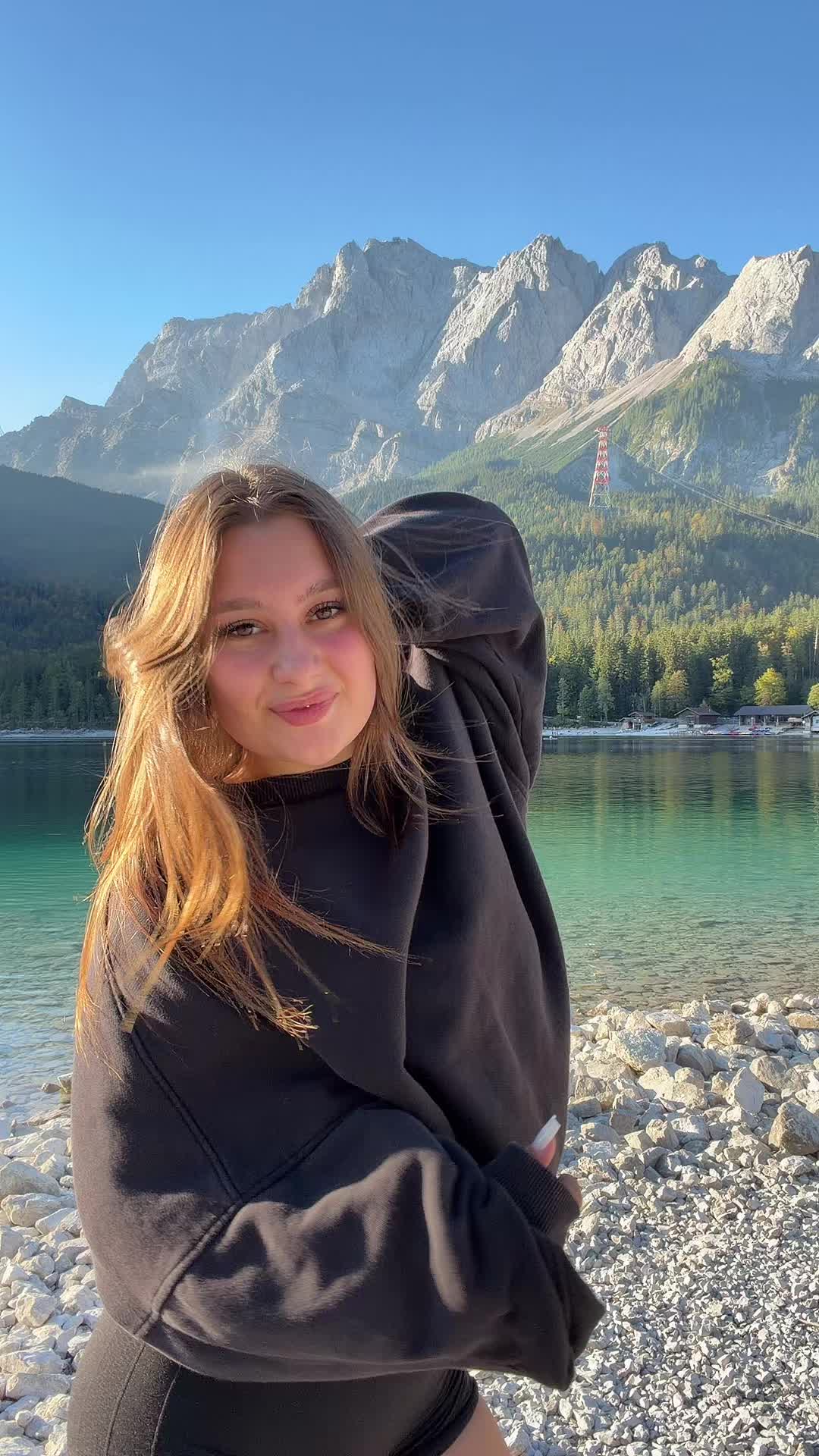 @lennahey