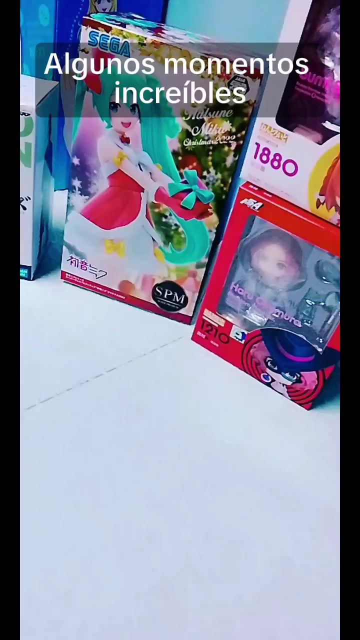 @Waifu Store