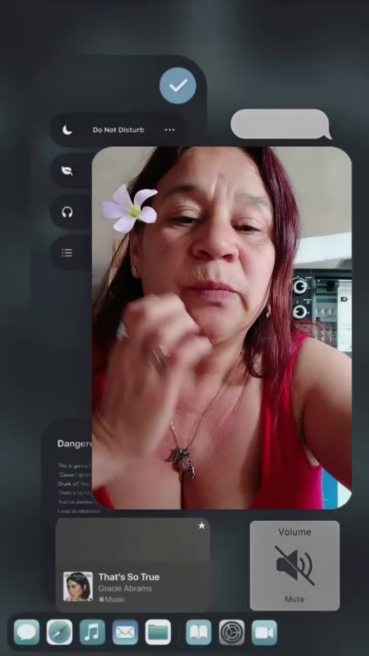 @Mirna Nu&ntilde;ez