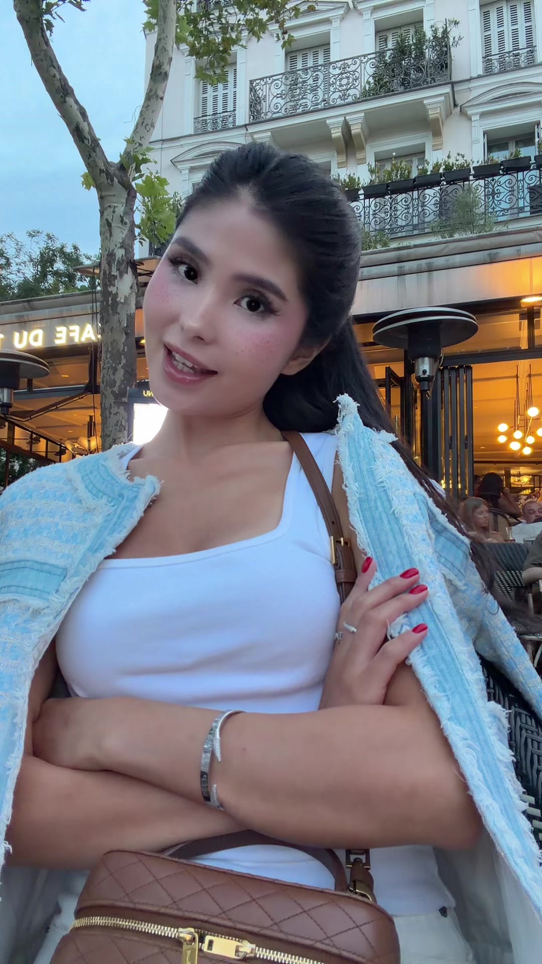 @Karina