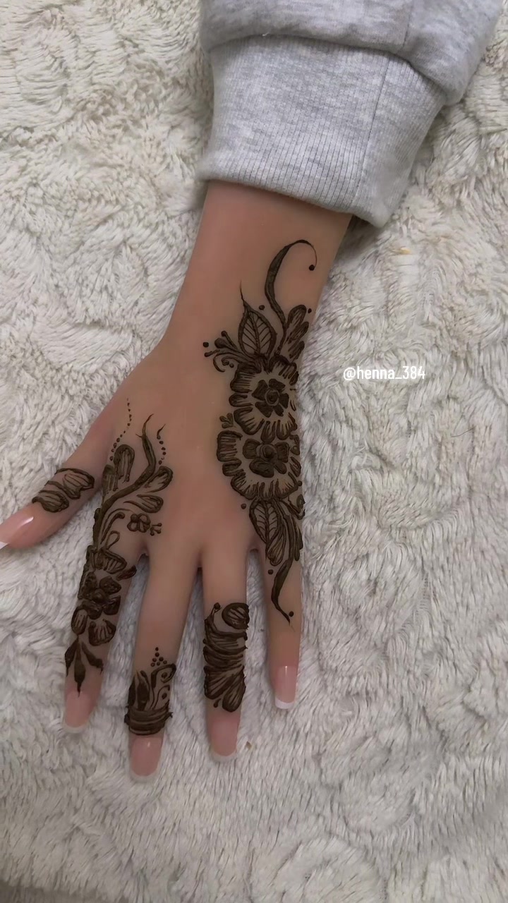 @Art of henna