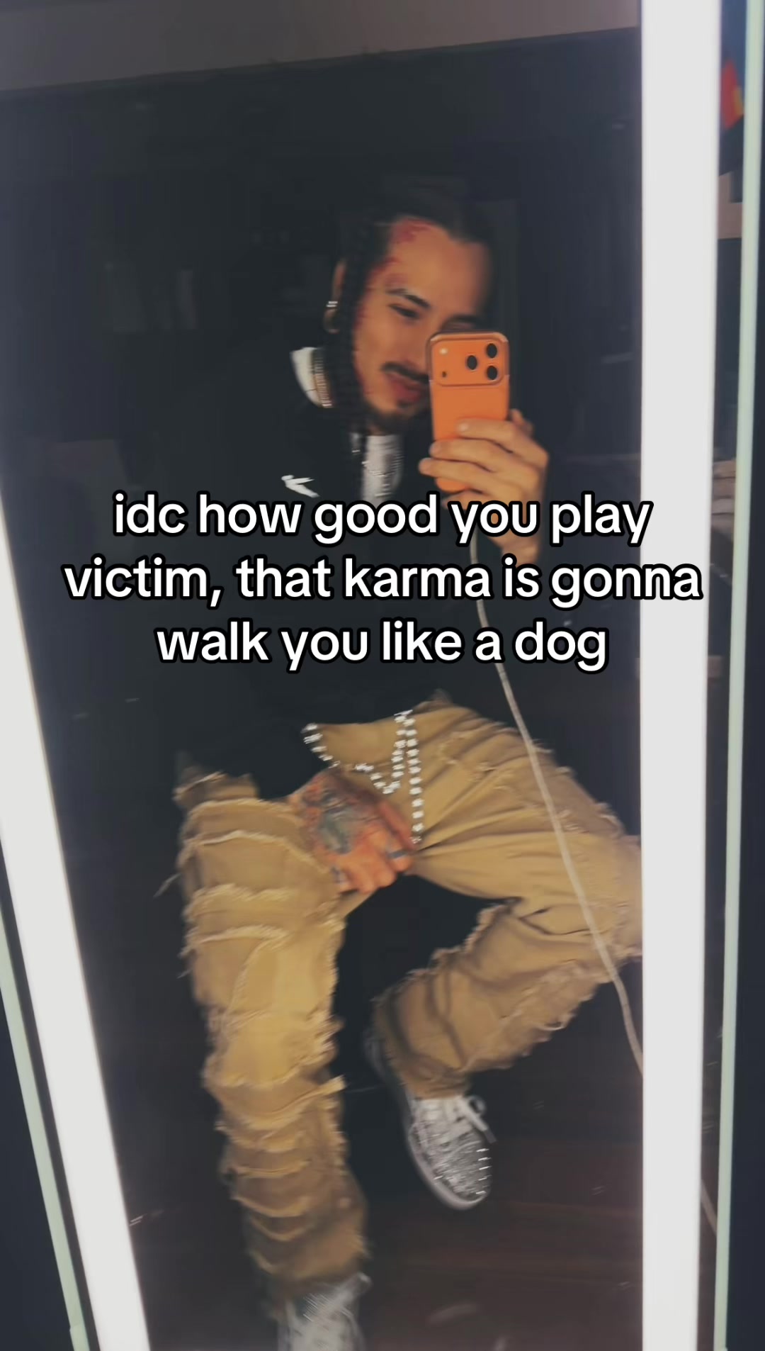 @1111🦂
