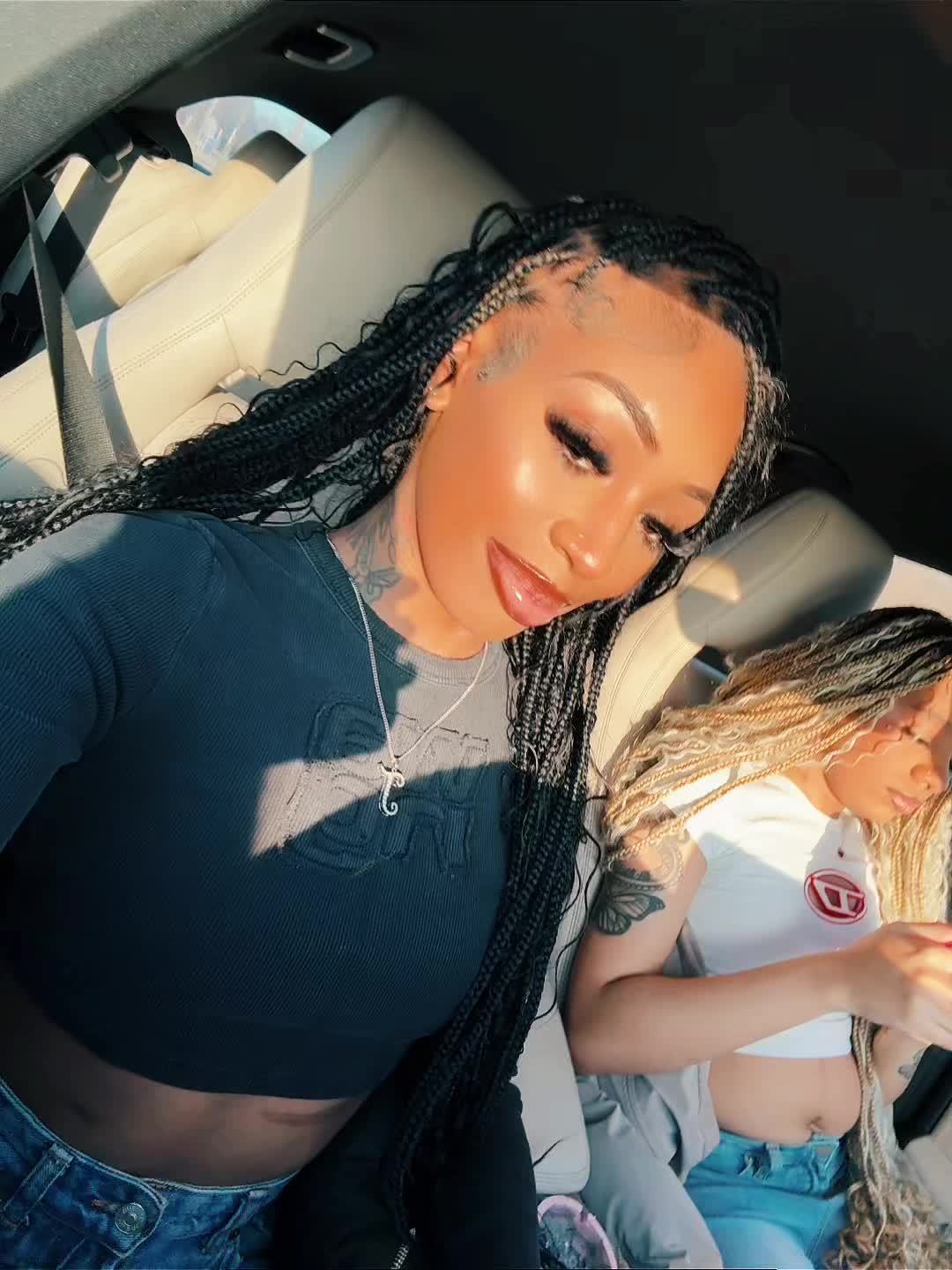 @JAYLA AMORA