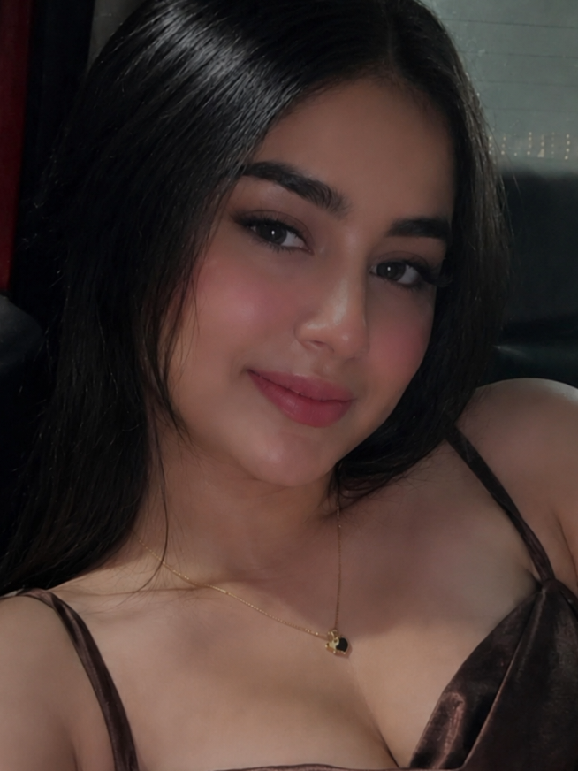 @queen of world