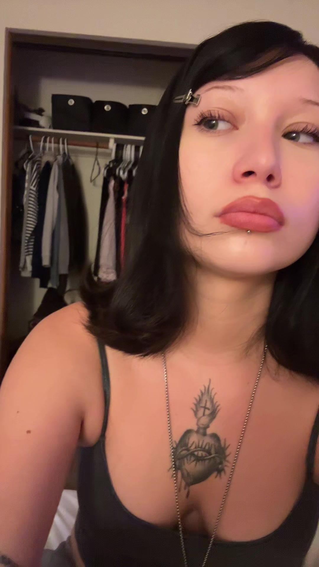 @crucifixsix