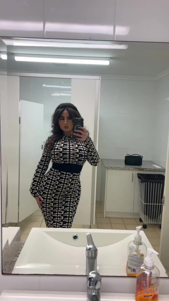 @Juliana Demirel