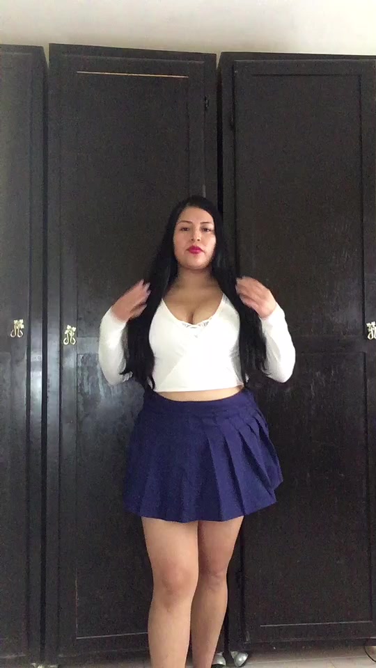 @lolaaokbb en IG