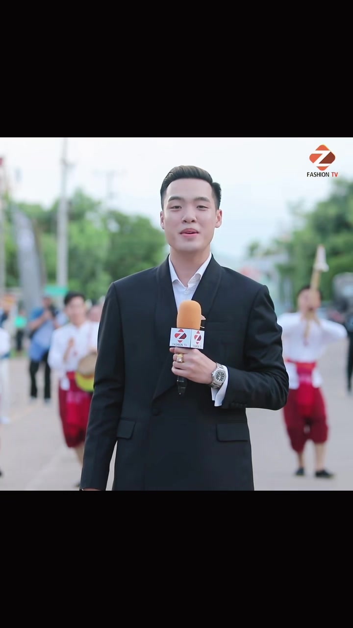 @Z Fashion TV
