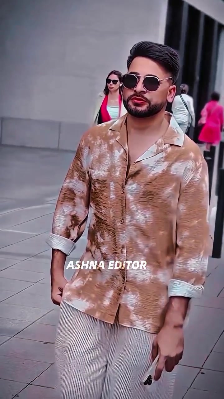 @𝐀𝐒𝐇𝐍𝐀 𝐄𝐃𝐈𝐓𝐎𝐑❤️🔥