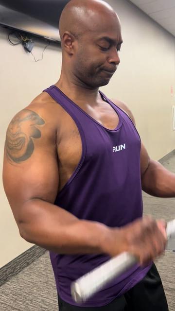 @dmv_modelsamuel