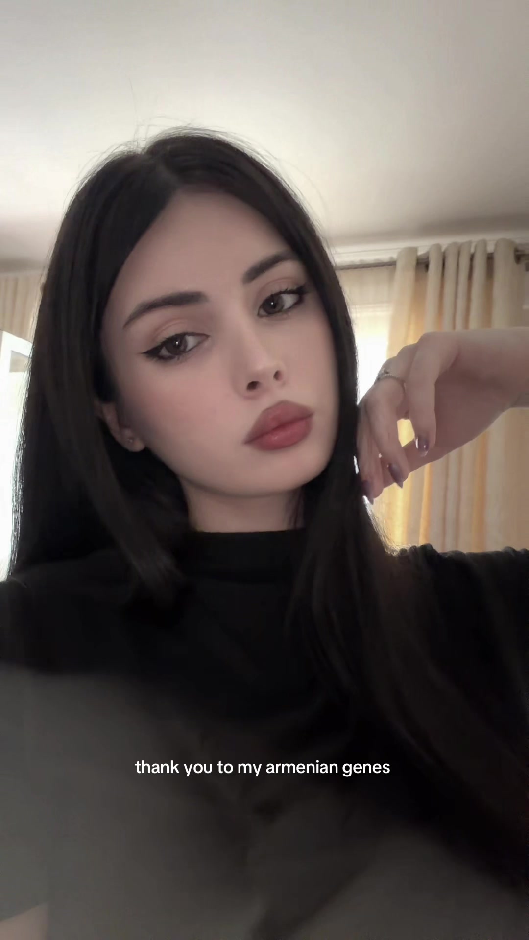 @эйлис