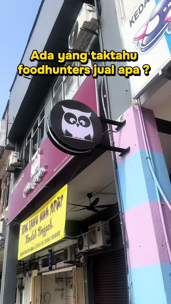 @FoodHunters09
