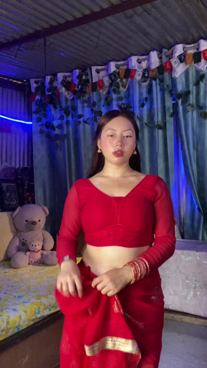 @Jenigurung🦋