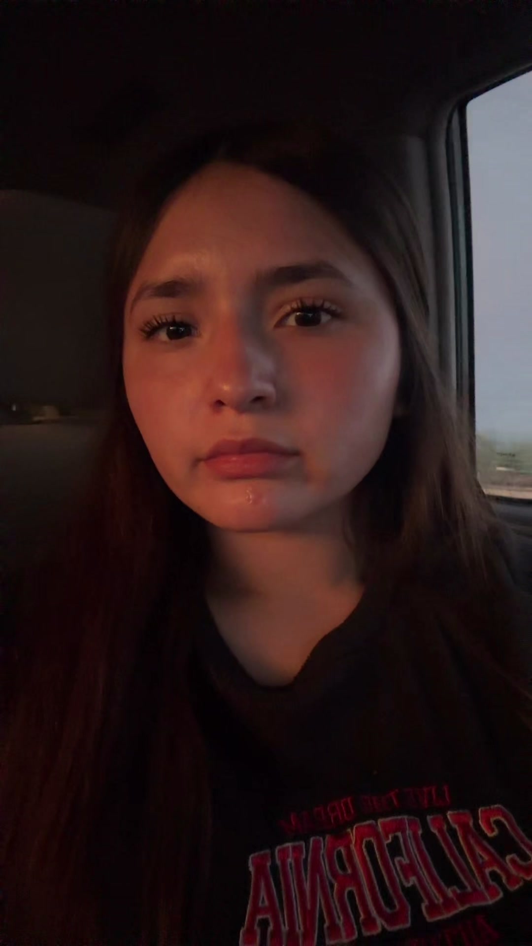 @𝓐𝓷𝓪 ☆