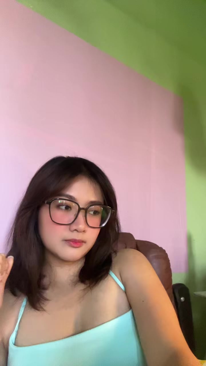 @Victoria