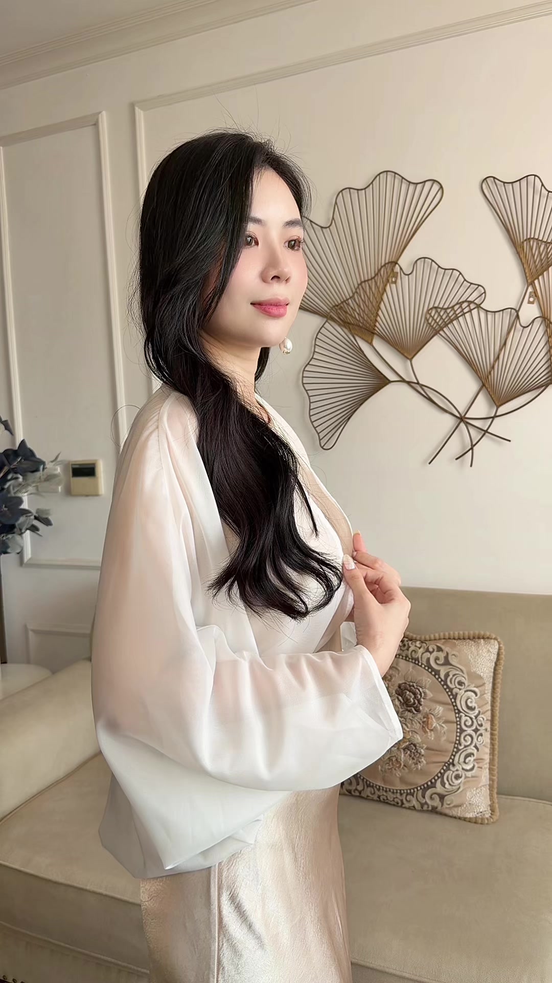 @Nguyễn Tường Vy