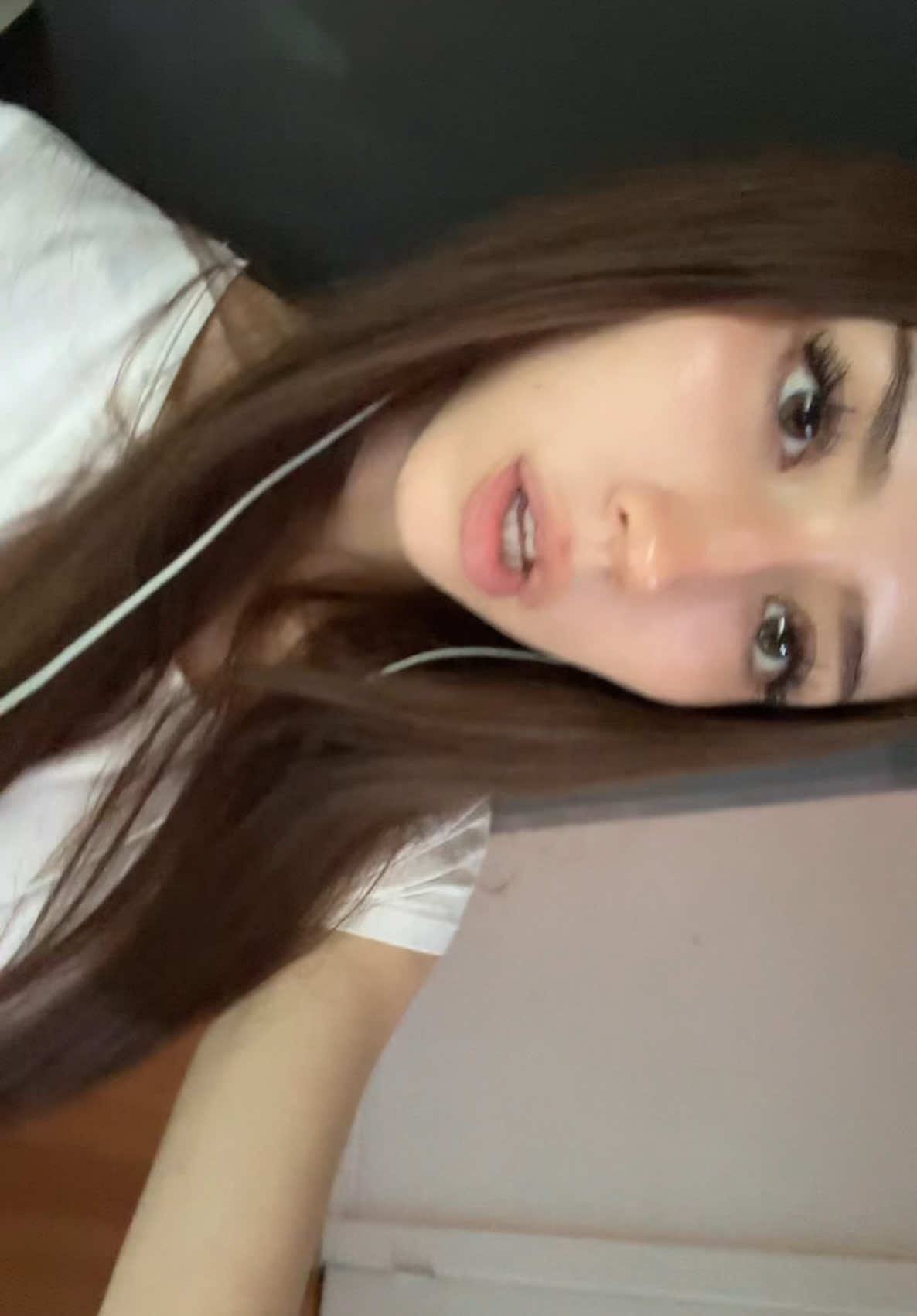 @x