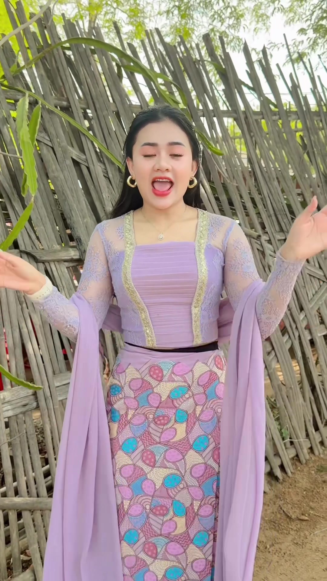@Wutyee Aung