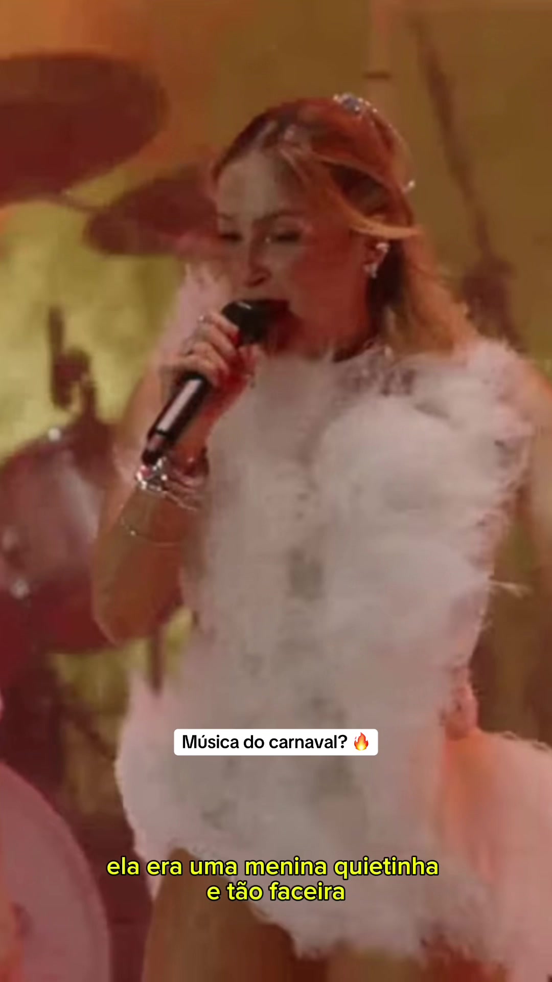 @Claudinha