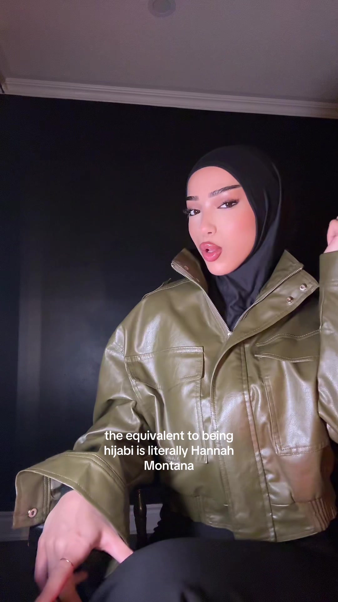 @لارا