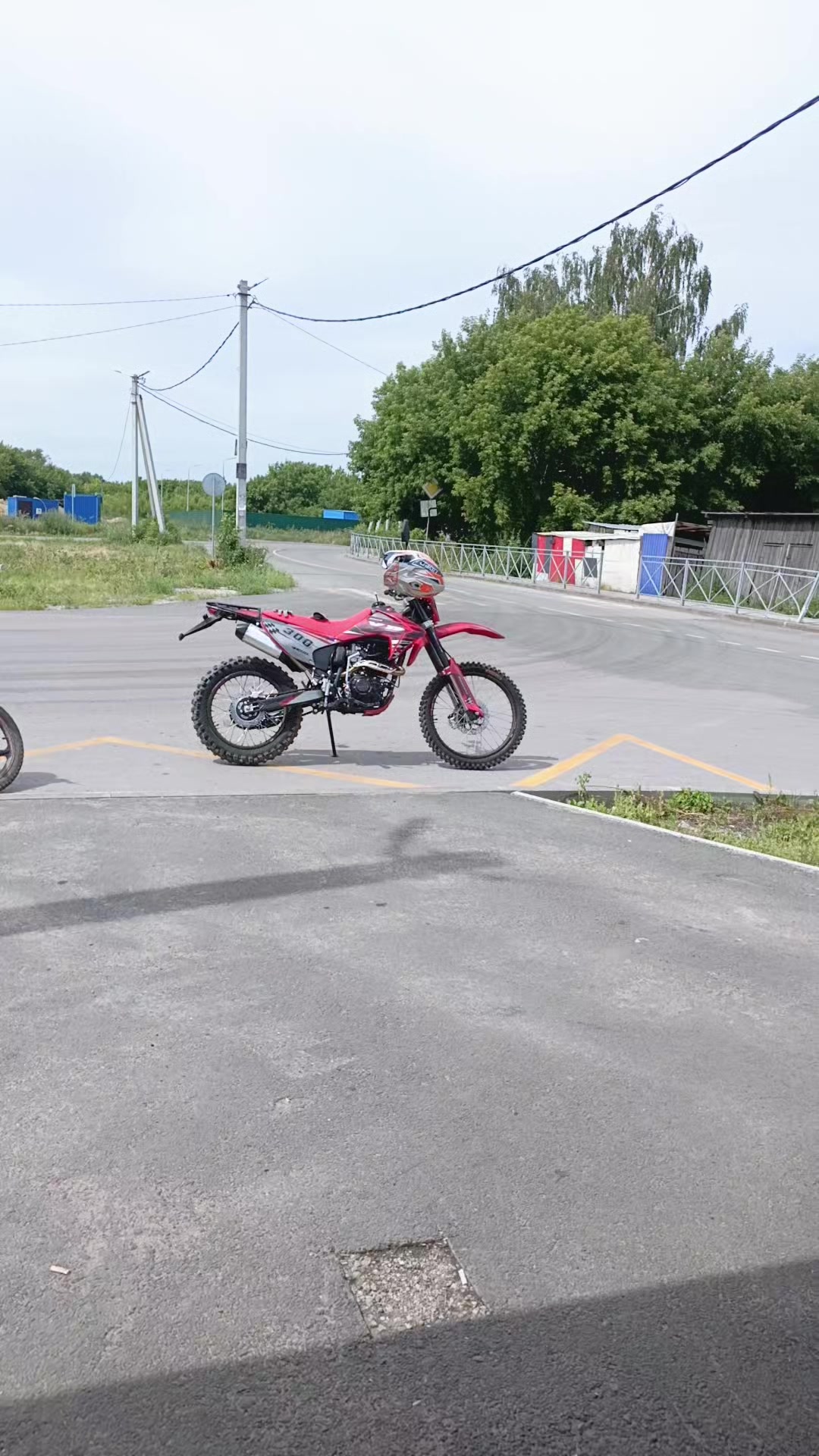 @motolandik
