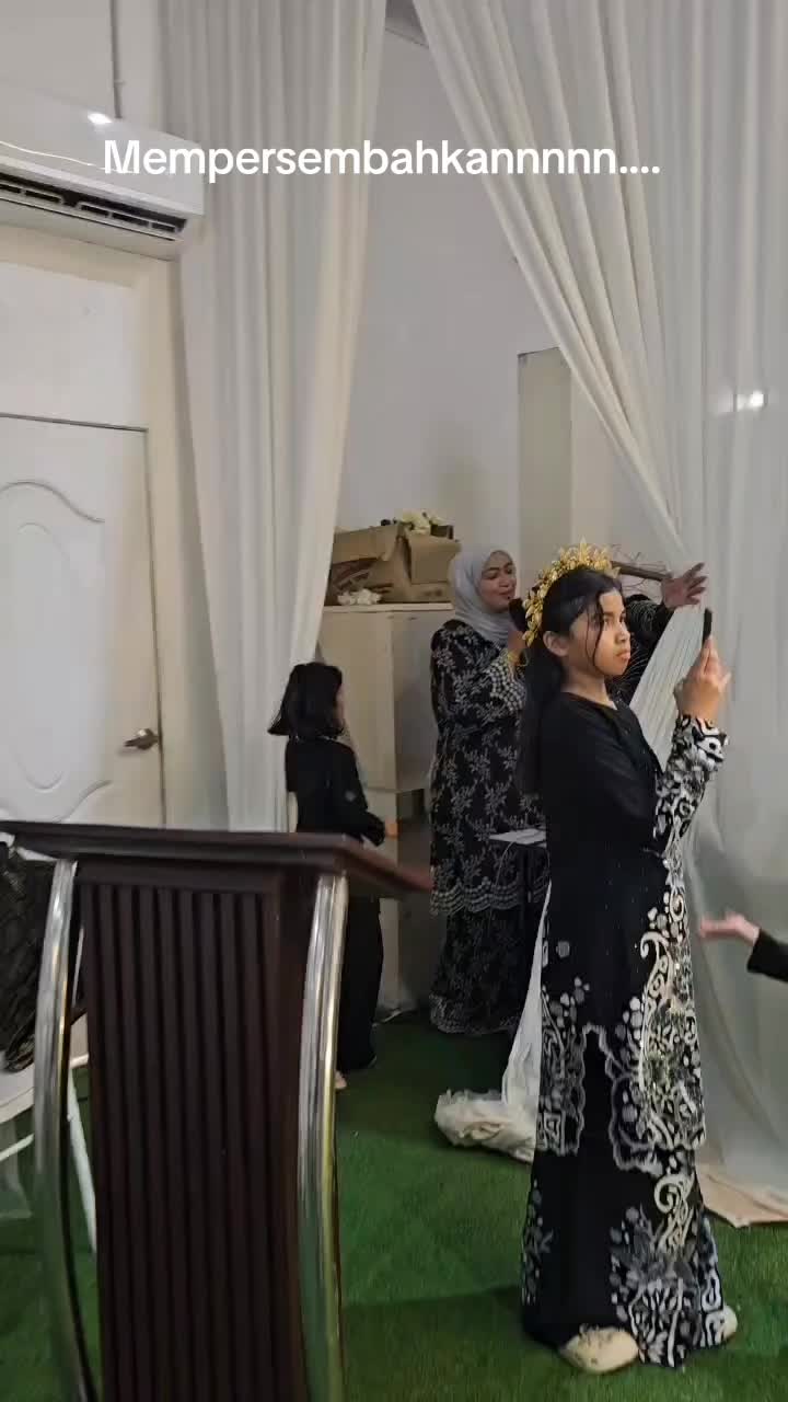 @peyushhh