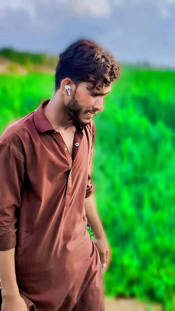 @Majid.. انصاری 🥀🥀🥀۔۔ ۔