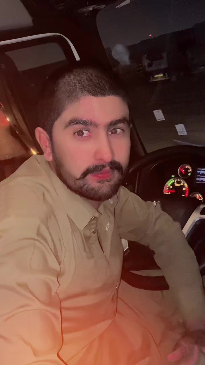 @kashif khan Baloch 215🦅