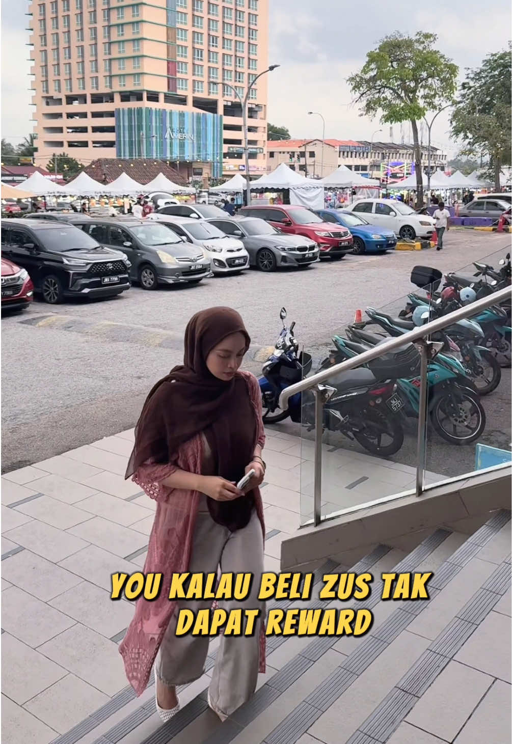 @Gorgeous Moron